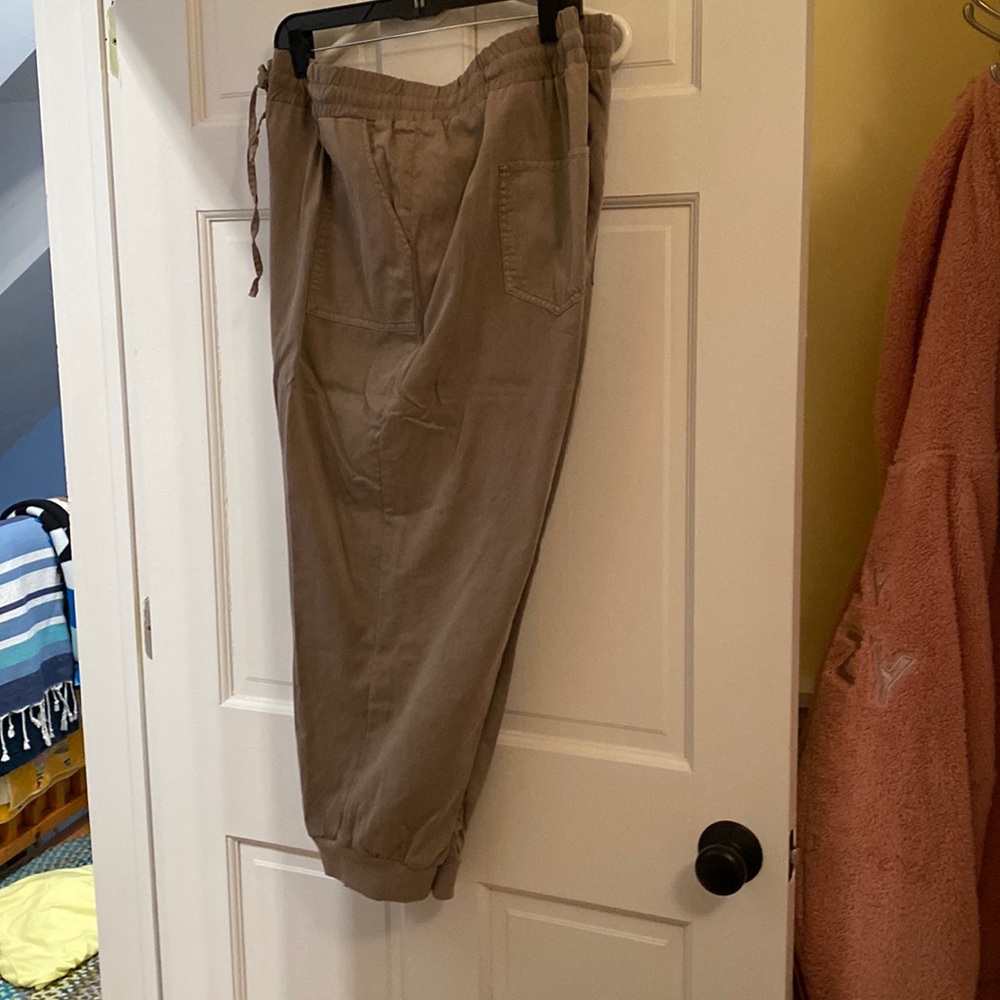 Maurices Pants with ribbed cuffs